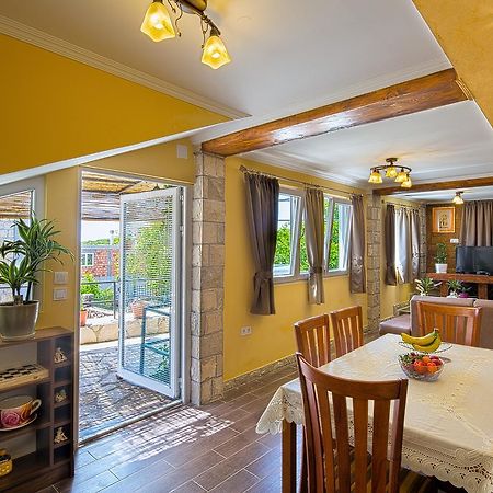 Apartman Kunjic Krimovica エクステリア 写真